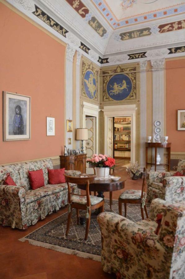 Residenza Storica Palazzo Ricciarelli Villa Volterra Kültér fotó